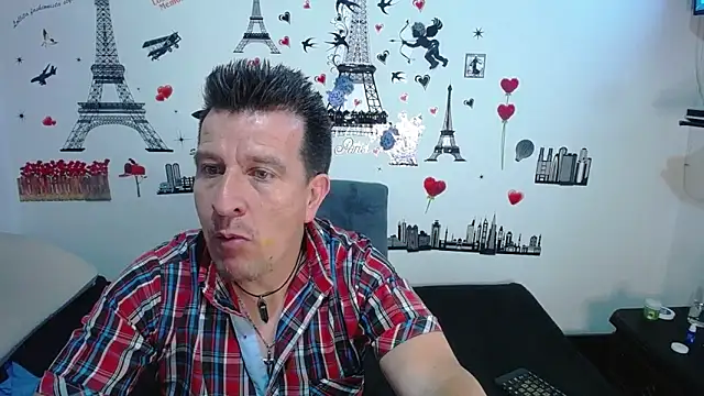 Snapshot of amaya_627 chatting on 02/12/25, 12:48 amaya 627 online show from 02/12/25, 12:48