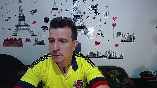 Snapshot of amaya_627 chatting on 02/13/25, 04:07 amaya 627 online show from 02/13/25, 04:07