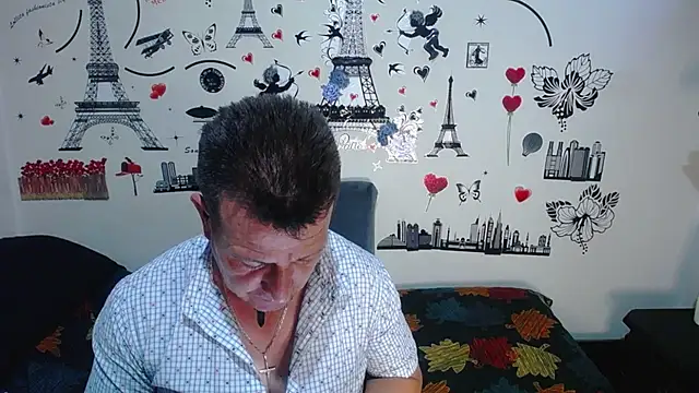 Snapshot of amaya_627 chatting on 09/24/25, 03:43 amaya 627 online show from 09/24/25, 03:43