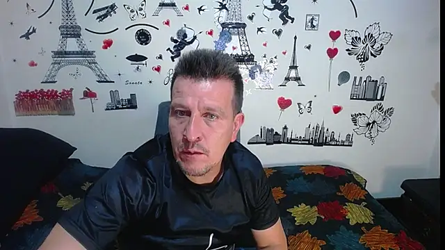 Snapshot of amaya_627 chatting on 11/14/25, 02:43 amaya 627 online show from 11/14/25, 02:43