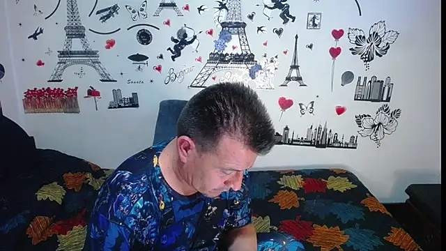 Snapshot of amaya_627 chatting on 11/23/25, 01:49 amaya 627 online show from 11/23/25, 01:49