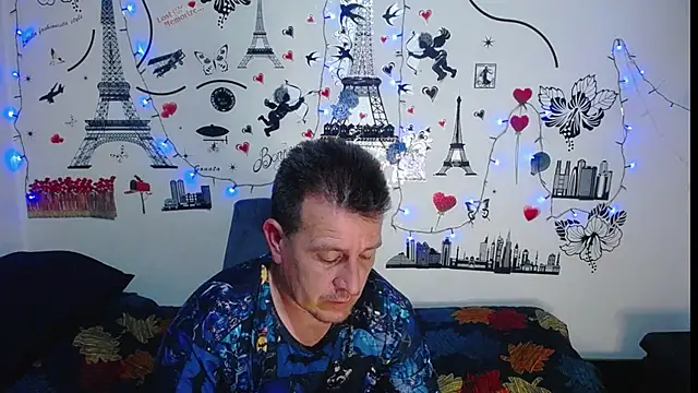 Snapshot of amaya_627 chatting on 12/16/25, 02:49 amaya 627 online show from 12/16/25, 02:49