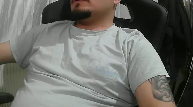 YanLizmirli online show from 01/04/25, 10:55