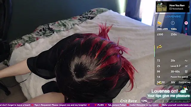 strawberry muffin online show from 04/08/26, 03:23