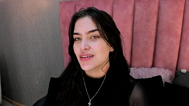 Alexa Thaylor  online show from 11/24/25, 01:44