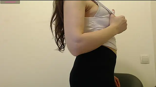  Hot Lady  online show from 01/17/26, 04:43