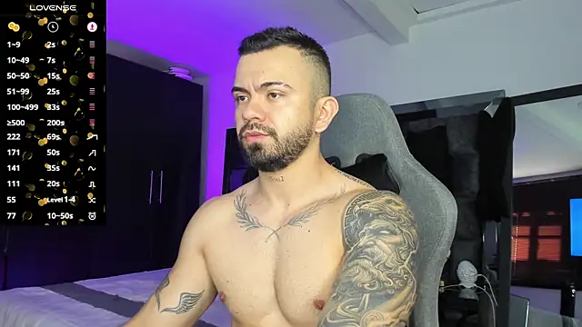 Snapshot of jacob_plein2 chatting on 01/14/25, 08:37 jacob plein2 online show from 01/14/25, 08:37