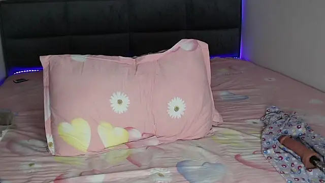 Snapshot of sahansa chatting on 02/02/25, 08:35 sahansa online show from 02/02/25, 08:35