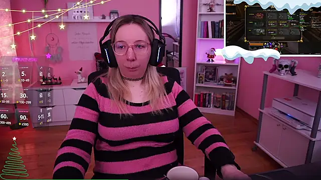 Snapshot of JustKerry chatting on 12/04/24, 08:12 JustKerry online show from 12/04/24, 08:12