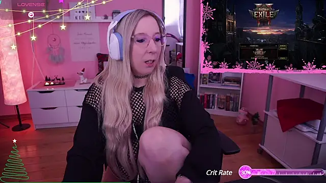 Snapshot of JustKerry chatting on 12/08/24, 09:02 JustKerry online show from 12/08/24, 09:02