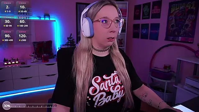 Snapshot of JustKerry chatting on 12/22/24, 09:11 JustKerry online show from 12/22/24, 09:11