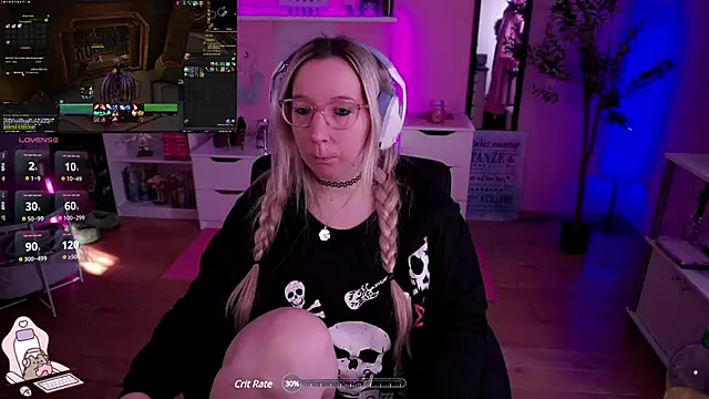 Snapshot of JustKerry chatting on 01/28/25, 09:30 JustKerry online show from 01/28/25, 09:30