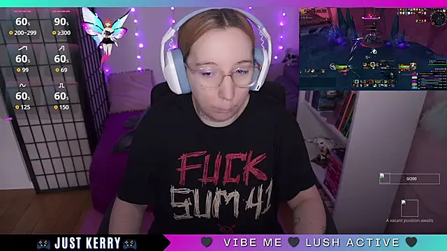 Snapshot of JustKerry chatting on 09/26/25, 08:40 JustKerry online show from 09/26/25, 08:40