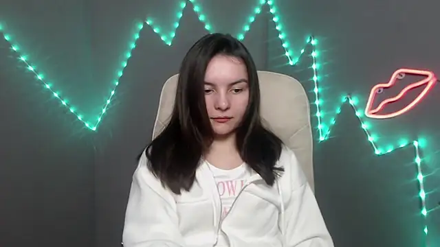 JasmineAsha online show from 03/04/26, 07:58