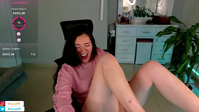 ImLui lu online show from 01/28/25, 04:18