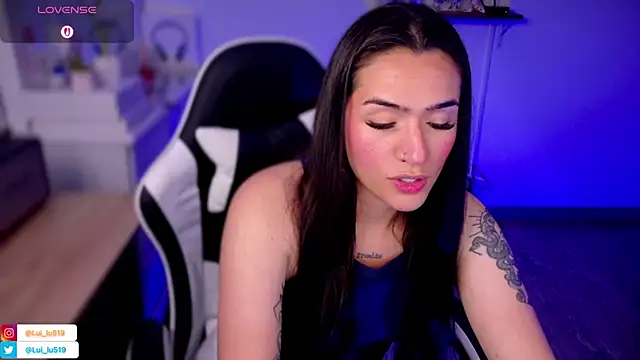 ImLui lu online show from 10/27/25, 10:47