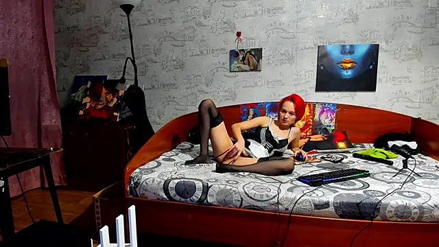 Snapshot of KagamiTayga chatting on 02/05/26, 02:49 KagamiTayga online show from 02/05/26, 02:49