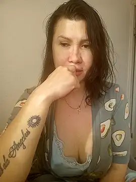 ROXOLANAA SEXY online show from 04/17/26, 04:15