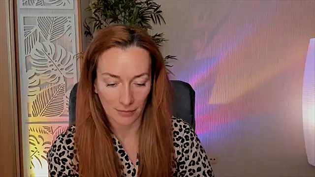 Snapshot of RebeccaMartinez chatting on 04/29/26, 10:52 RebeccaMartinez online show from 04/29/26, 10:52