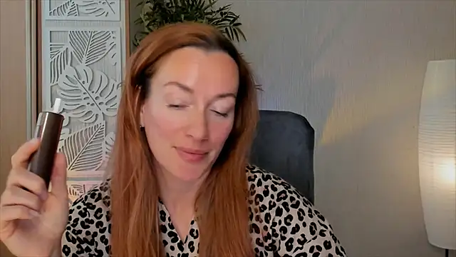 Snapshot of RebeccaMartinez chatting on 05/13/26, 07:06 RebeccaMartinez online show from 05/13/26, 07:06