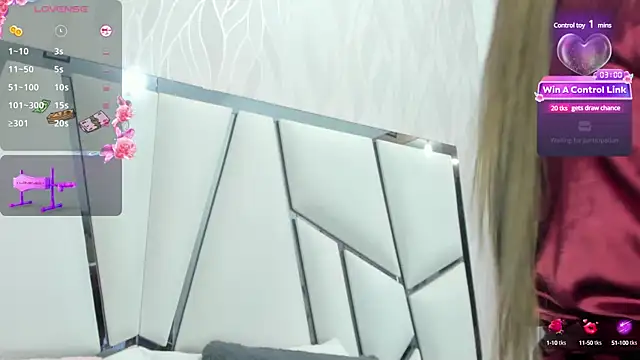 Snapshot of kimberly7_ chatting on 02/15/25, 12:01 kimberly7 online show from 02/15/25, 12:01