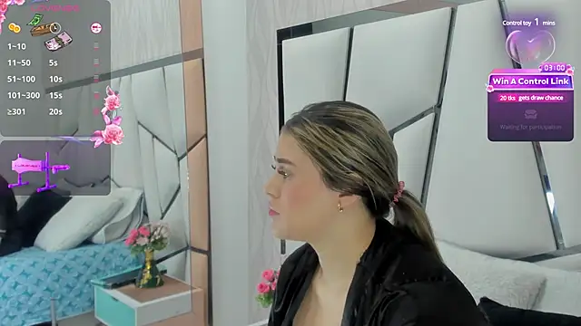 Snapshot of kimberly7_ chatting on 02/21/25, 11:44 kimberly7 online show from 02/21/25, 11:44