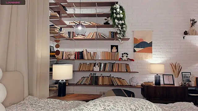 Snapshot of Riskyproject chatting on 02/02/25, 02:02 Riskyproject online show from 02/02/25, 02:02