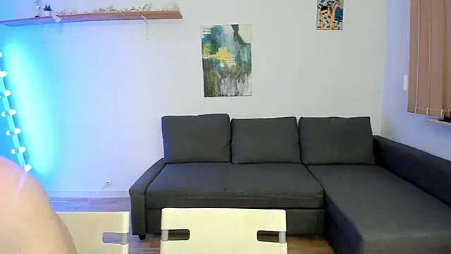 PollyFlame online show from 04/11/26, 07:51