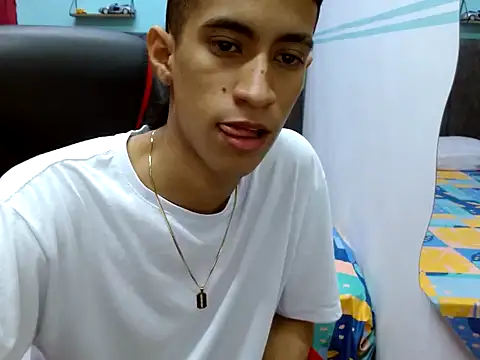 Angelstripboy online show from 12/04/24, 01:25