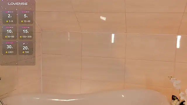 Snapshot of Phoenix_Margo chatting on 09/09/25, 03:28 Phoenix Margo online show from 09/09/25, 03:28