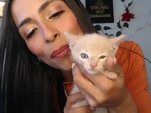 Liamiler01  online show from 12/12/24, 04:21