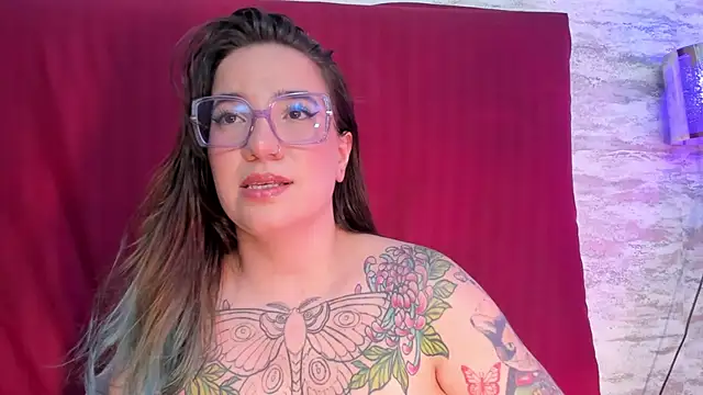 Snapshot of DEVA_BLUE_ chatting on 03/22/25, 07:57 DEVA BLUE  online show from 03/22/25, 07:57