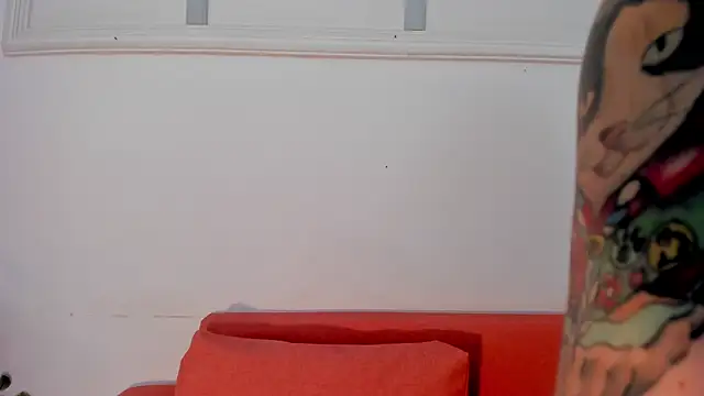 DEVA BLUE  online show from 04/18/26, 02:37