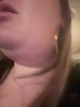 Snapshot of MegaButt chatting on 12/20/24, 01:03 MegaButt online show from 12/20/24, 01:03