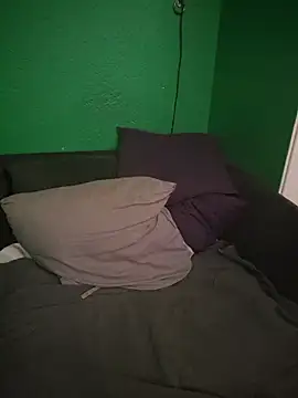 Snapshot of XxGipsyxX chatting on 02/03/26, 02:33 XxGipsyxX online show from 02/03/26, 02:33