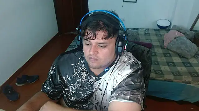 Snapshot of altairstudiosvip_ chatting on 12/03/24, 04:58 altairstudiosvip  online show from 12/03/24, 04:58