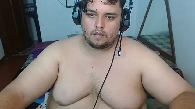 Snapshot of altairstudiosvip_ chatting on 12/16/24, 06:27 altairstudiosvip  online show from 12/16/24, 06:27