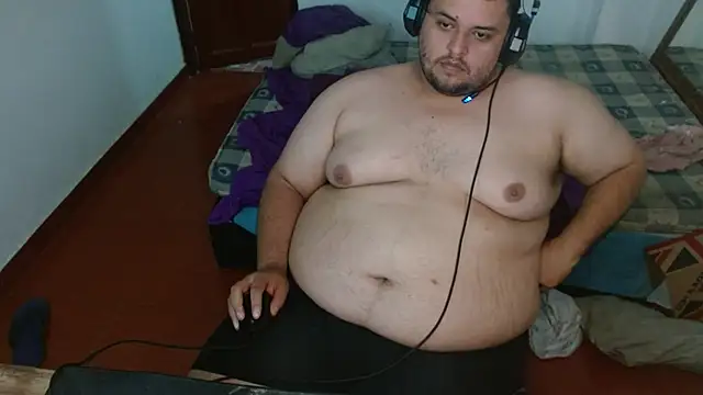 Snapshot of altairstudiosvip_ chatting on 12/18/24, 02:17 altairstudiosvip  online show from 12/18/24, 02:17