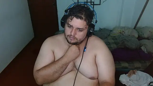 Snapshot of altairstudiosvip_ chatting on 12/21/24, 03:31 altairstudiosvip  online show from 12/21/24, 03:31