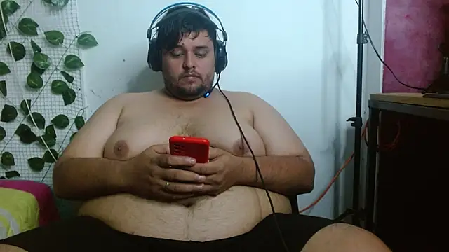 Snapshot of altairstudiosvip_ chatting on 01/24/25, 11:37 altairstudiosvip  online show from 01/24/25, 11:37