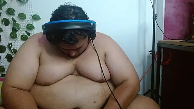 Snapshot of altairstudiosvip_ chatting on 01/24/25, 02:41 altairstudiosvip  online show from 01/24/25, 02:41