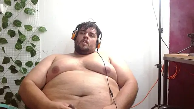 Snapshot of altairstudiosvip_ chatting on 02/06/25, 04:21 altairstudiosvip  online show from 02/06/25, 04:21