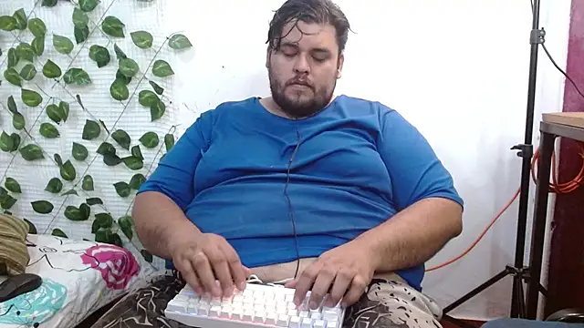 Snapshot of altairstudiosvip_ chatting on 02/11/25, 02:24 altairstudiosvip  online show from 02/11/25, 02:24