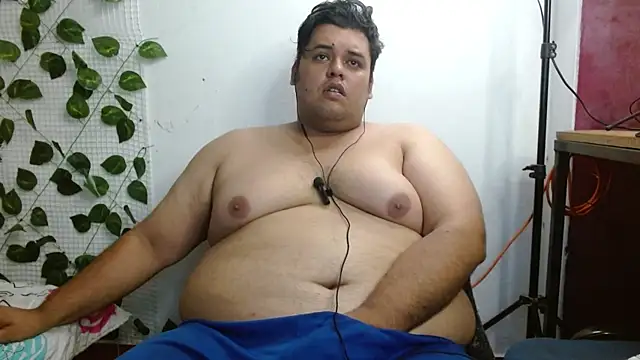 Snapshot of altairstudiosvip_ chatting on 02/15/25, 01:05 altairstudiosvip  online show from 02/15/25, 01:05