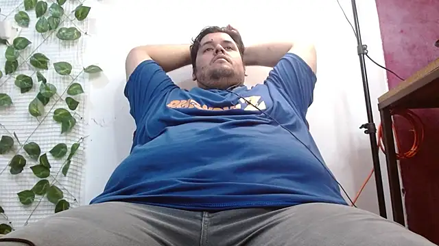 Snapshot of altairstudiosvip_ chatting on 02/27/25, 02:32 altairstudiosvip  online show from 02/27/25, 02:32