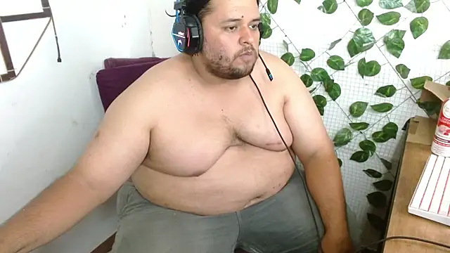 Snapshot of altairstudiosvip_ chatting on 10/02/25, 09:11 altairstudiosvip  online show from 10/02/25, 09:11