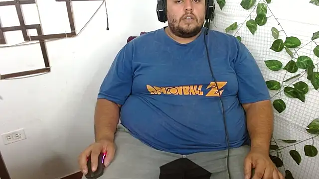 Snapshot of altairstudiosvip_ chatting on 10/07/25, 12:57 altairstudiosvip  online show from 10/07/25, 12:57