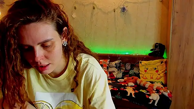 Snapshot of mia_grantes chatting on 01/05/25, 06:56 mia grantes online show from 01/05/25, 06:56