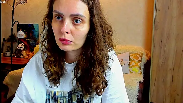 Snapshot of mia_grantes chatting on 10/15/25, 08:31 mia grantes online show from 10/15/25, 08:31