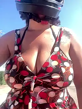 -Marivalda- online show from 09/29/25, 05:07